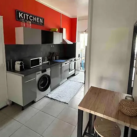 Au Pradet Avec Terrasse 33 M² Jardin Apartment